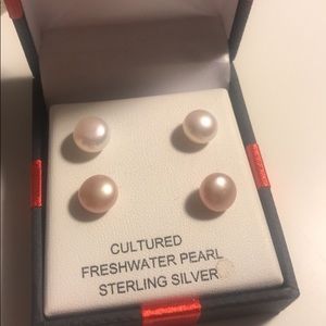 NEVER WORN Fresh Water Pearls & Sterling Silver